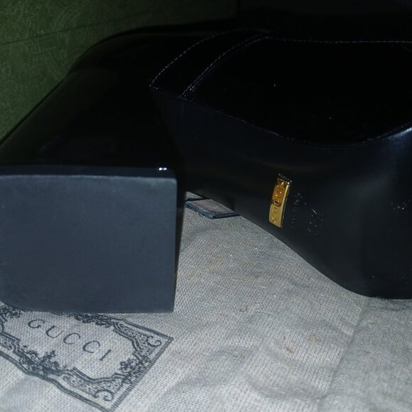 Gucci Women's High Block Heel Mary Jane Pumps size 38.1/2 - Picture 10 of 11